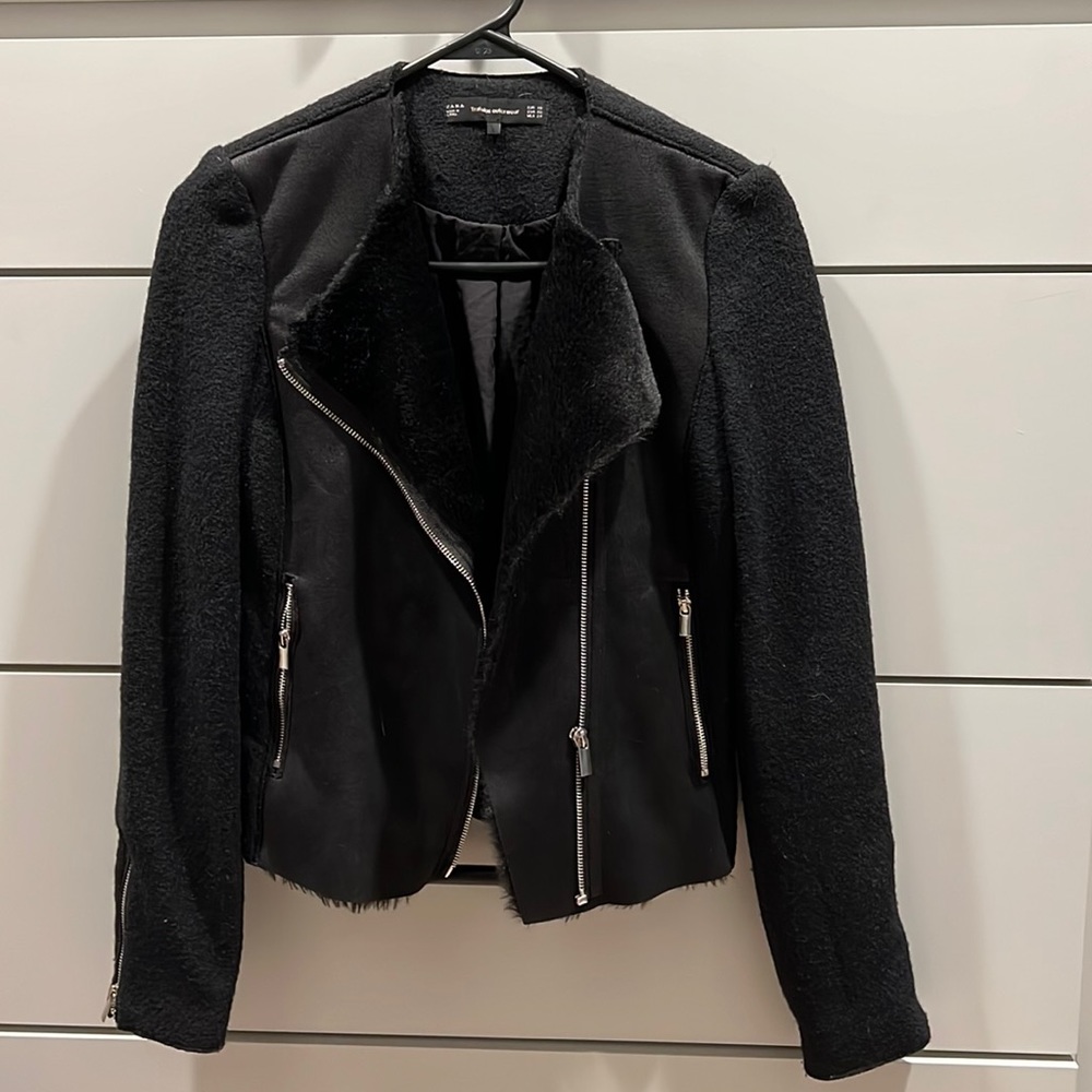 Zara Wool & fire lined zip up jacket